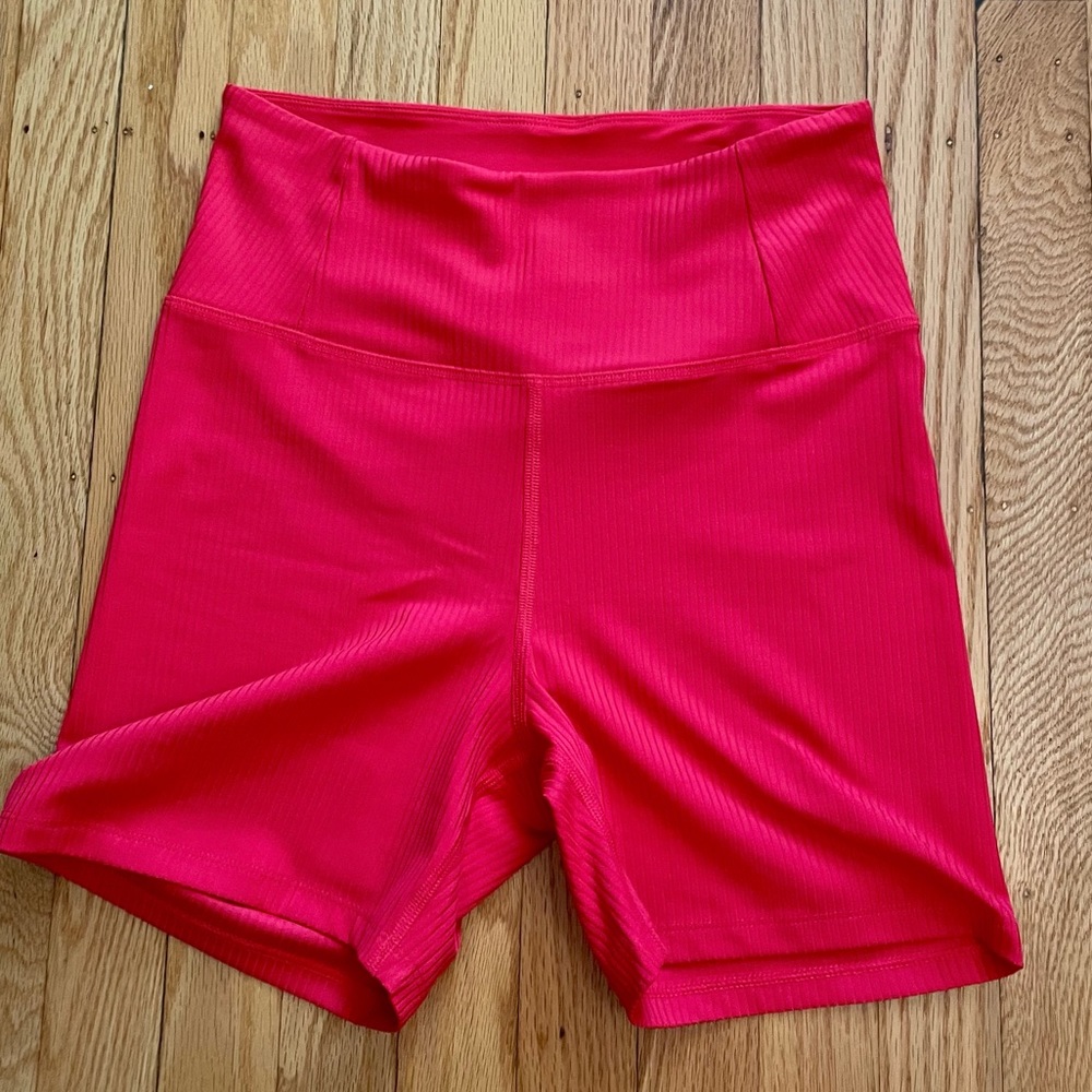 Girlfriend Collective,  Scarlet RIB High Rise Run Short, Small